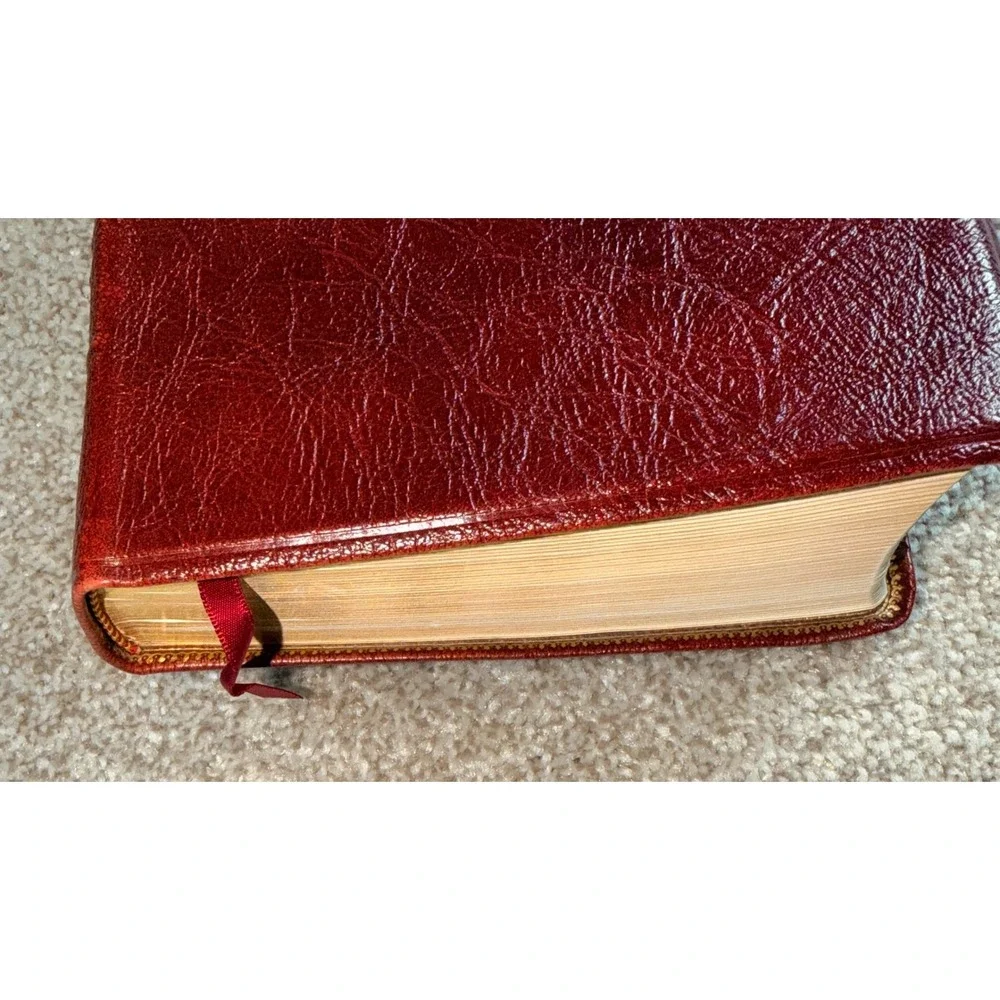 NASB The Open Bible Expanded Edition Thomas Nelson 1985 Burgundy Bonded Leather